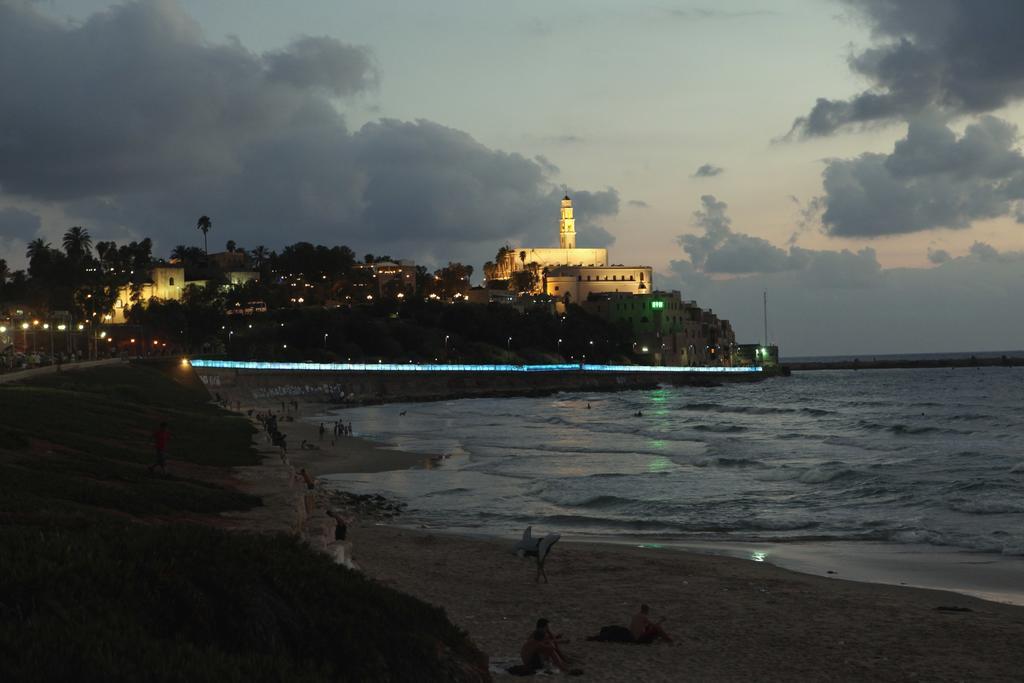 Andromeda Hill Apartments And Spa Tel Aviv Exterior foto