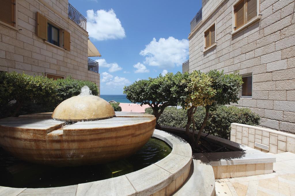 Andromeda Hill Apartments And Spa Tel Aviv Exterior foto