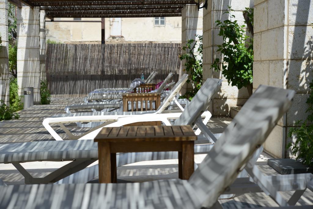 Andromeda Hill Apartments And Spa Tel Aviv Exterior foto