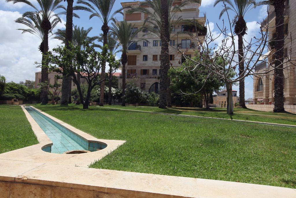 Andromeda Hill Apartments And Spa Tel Aviv Exterior foto