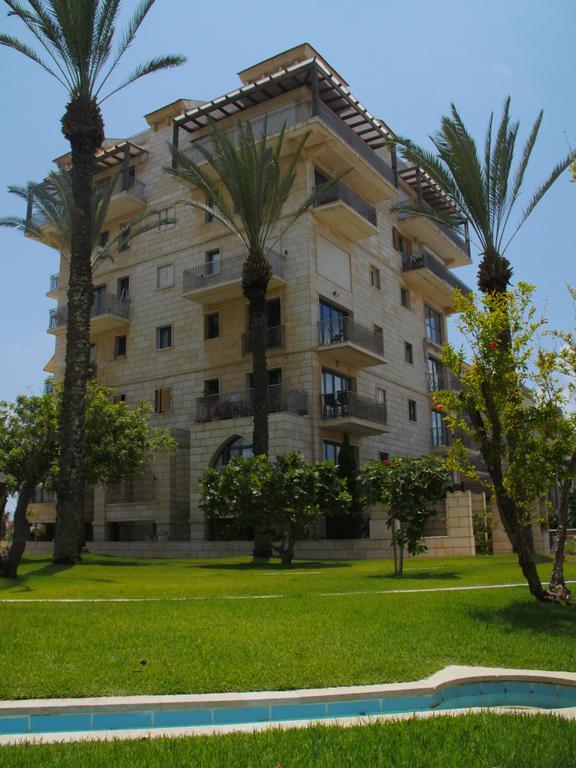 Andromeda Hill Apartments And Spa Tel Aviv Exterior foto